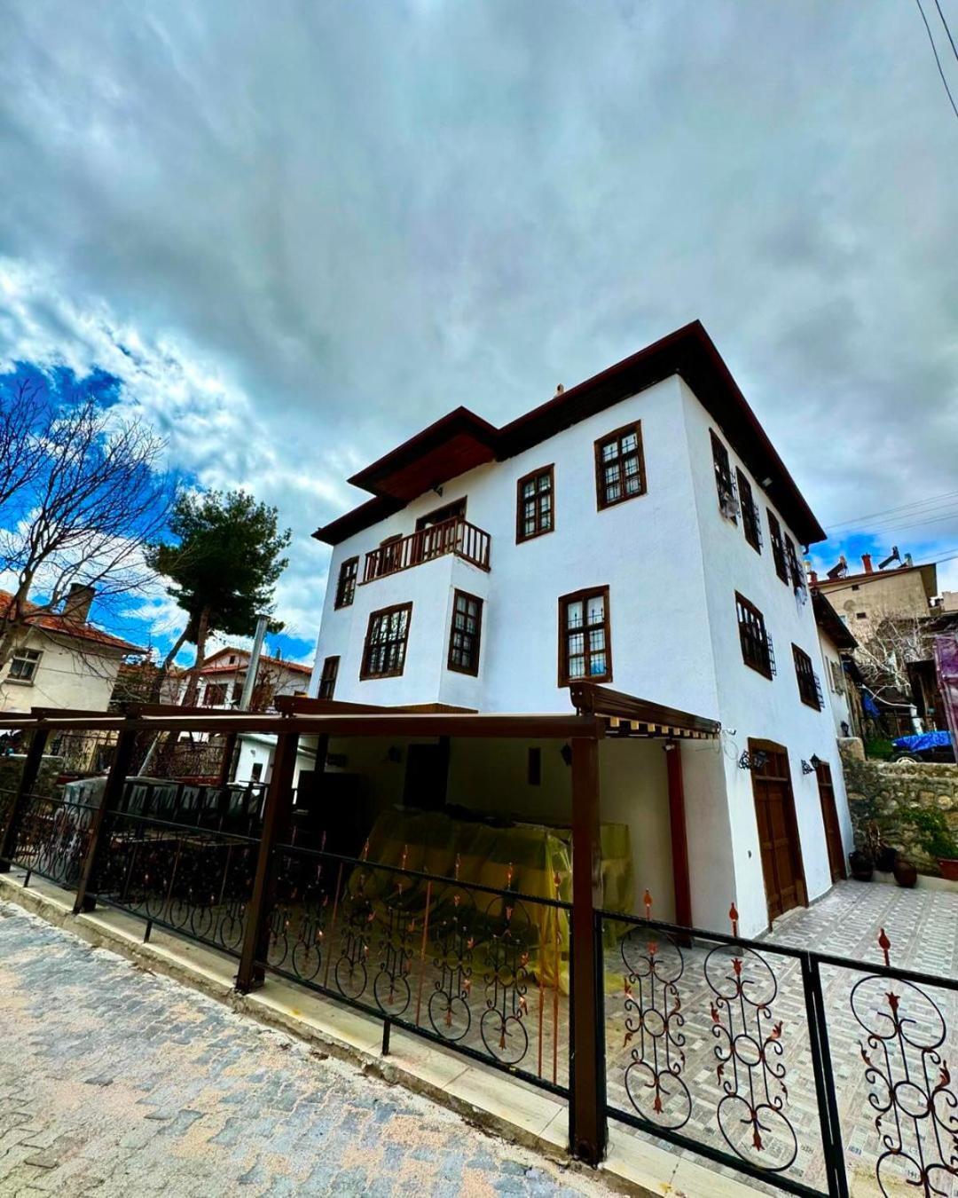 Ayten Hanim Konagi Karaman Εξωτερικό φωτογραφία